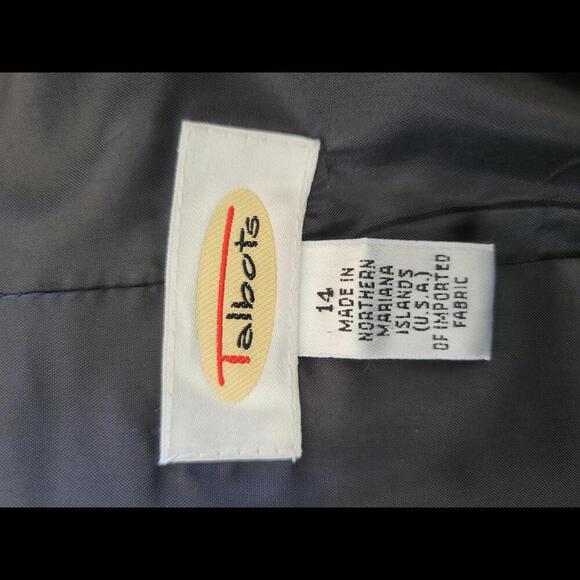 Talbots size 14 black classic 3 button down black blazer - Picture 3 of 4
